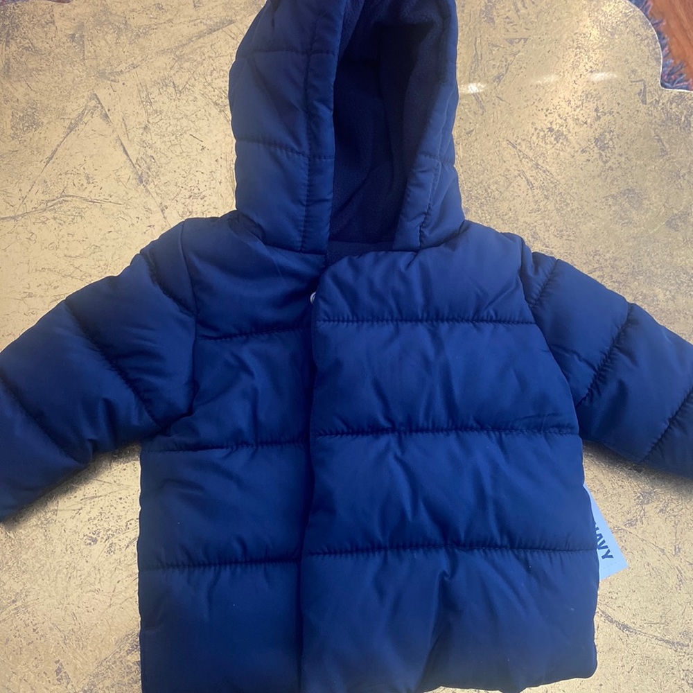 Old Navy Unisex Hooded Frost-Free Puffer